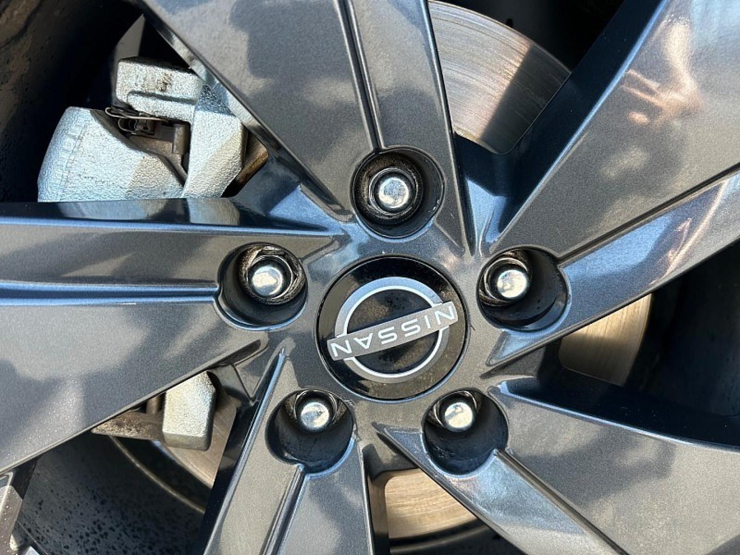 2024 GRAY Nissan Rogue (5N1BT3BA3RC) with an 3-Cyl Turbo 1.5 Liter engine, Automatic CVT transmission, located at 412 Auto Vista Drive, Palmdale, 93551, (661) 945-0620, 34.592636, -118.136681 - Photo#11
