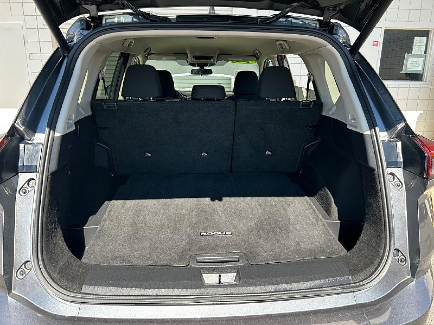 2024 GRAY Nissan Rogue (5N1BT3BA3RC) with an 3-Cyl Turbo 1.5 Liter engine, Automatic CVT transmission, located at 412 Auto Vista Drive, Palmdale, 93551, (661) 945-0620, 34.592636, -118.136681 - Photo#23