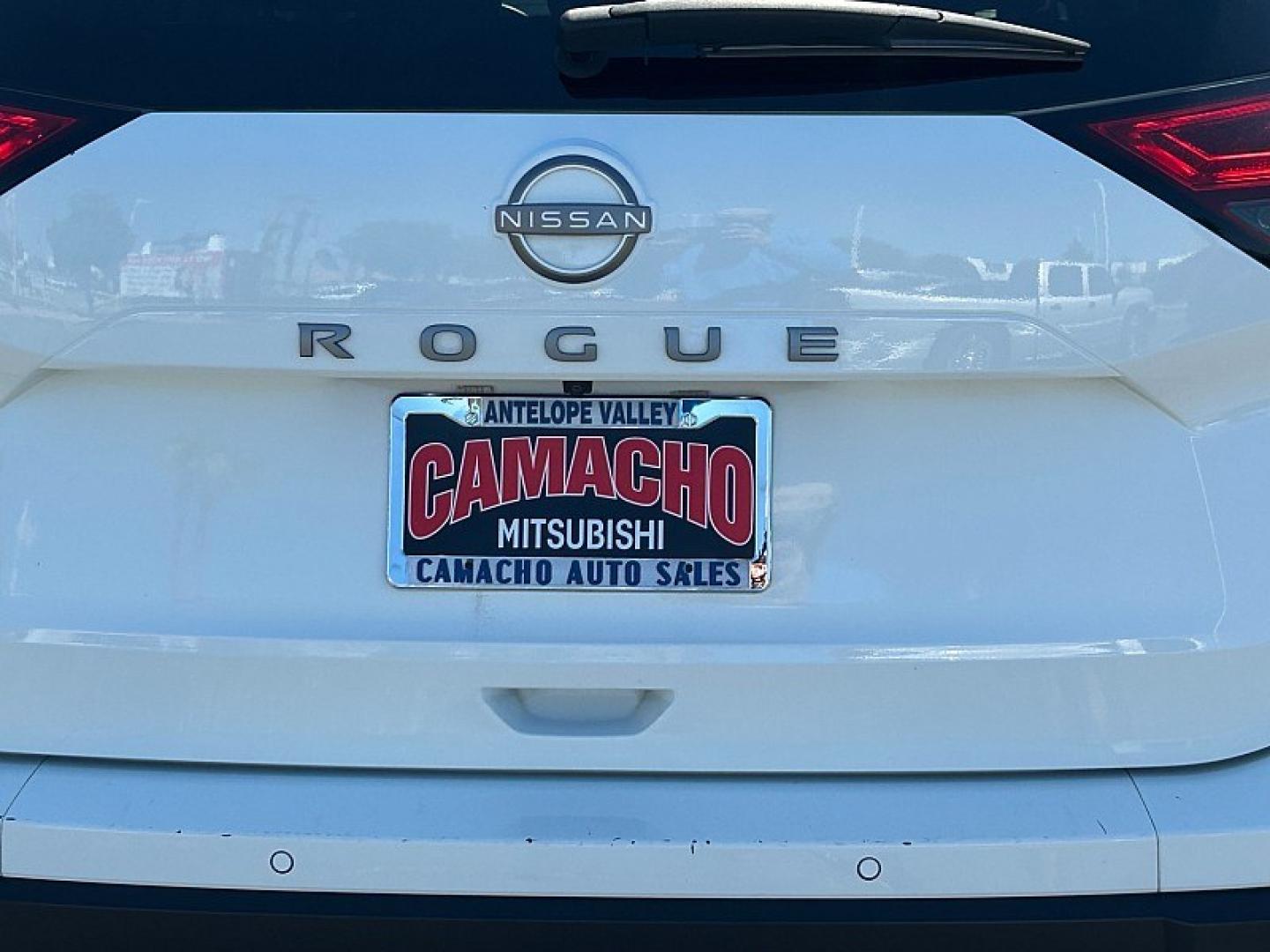 2024 White Nissan Rogue (5N1BT3AA4RC) with an 3-Cyl Turbo 1.5 Liter engine, Automatic CVT transmission, located at 412 Auto Vista Drive, Palmdale, 93551, (661) 945-0620, 34.592636, -118.136681- Photo#15