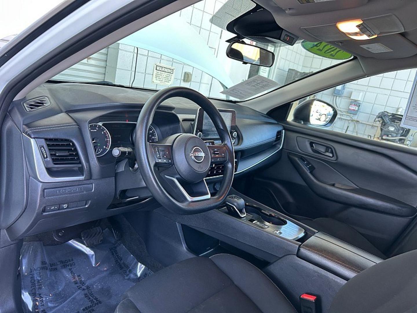 2024 White Nissan Rogue (5N1BT3AA4RC) with an 3-Cyl Turbo 1.5 Liter engine, Automatic CVT transmission, located at 412 Auto Vista Drive, Palmdale, 93551, (661) 945-0620, 34.592636, -118.136681- Photo#17