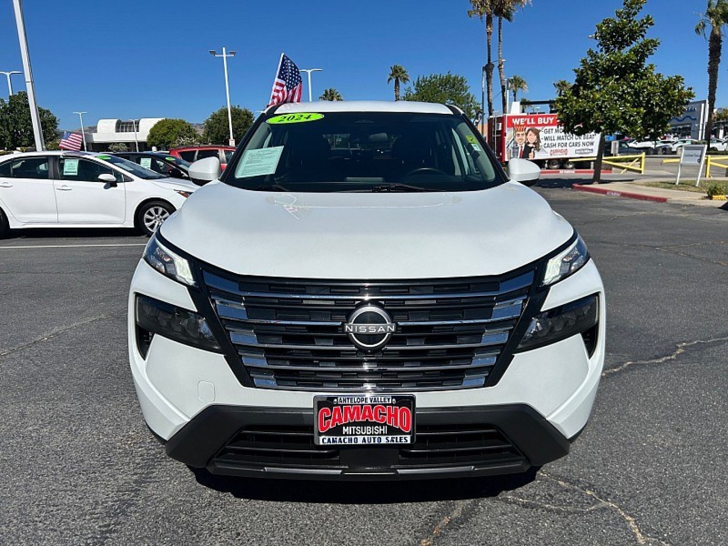 2024 White Nissan Rogue (5N1BT3BA5RC) with an 3-Cyl Turbo 1.5 Liter engine, Automatic CVT transmission, located at 412 Auto Vista Drive, Palmdale, 93551, (661) 945-0620, 34.592636, -118.136681- Photo#1