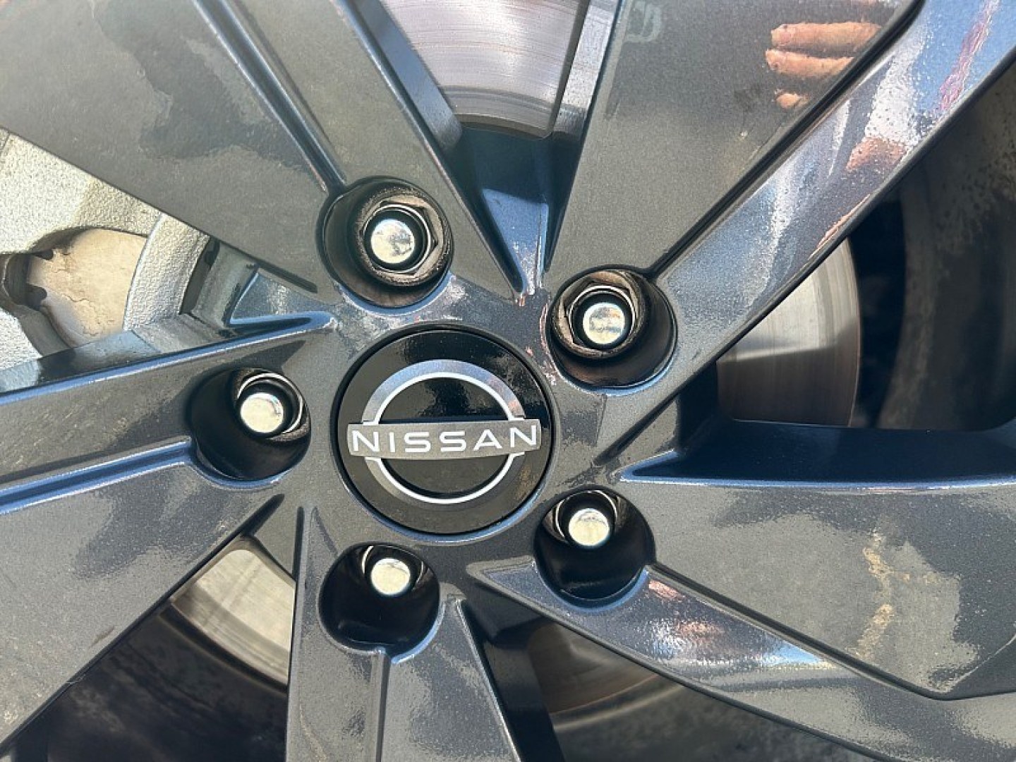 2024 White Nissan Rogue (5N1BT3BA5RC) with an 3-Cyl Turbo 1.5 Liter engine, Automatic CVT transmission, located at 412 Auto Vista Drive, Palmdale, 93551, (661) 945-0620, 34.592636, -118.136681- Photo#7