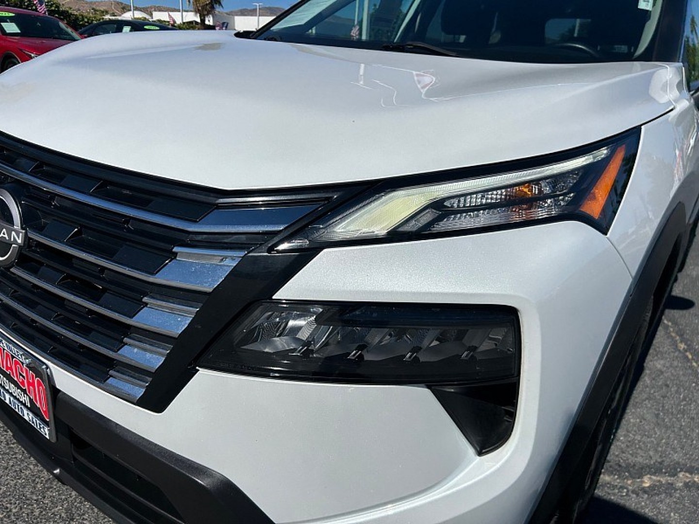 2024 White Nissan Rogue (5N1BT3BA5RC) with an 3-Cyl Turbo 1.5 Liter engine, Automatic CVT transmission, located at 412 Auto Vista Drive, Palmdale, 93551, (661) 945-0620, 34.592636, -118.136681- Photo#9
