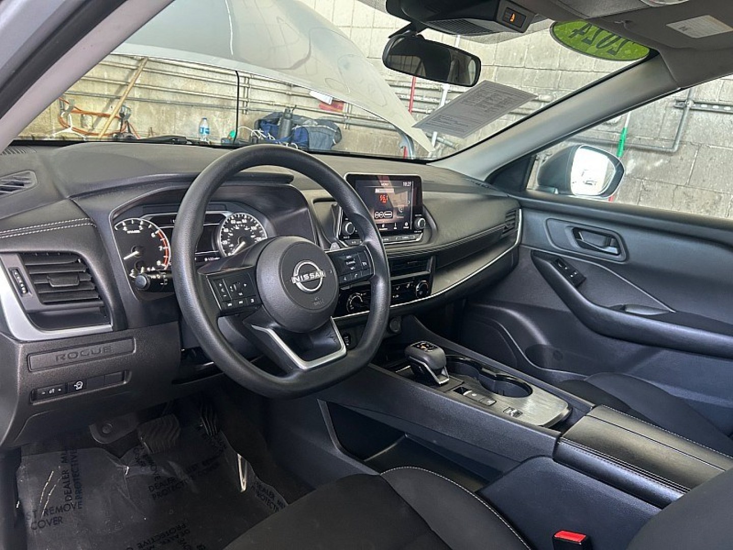2024 Silver Nissan Rogue (5N1BT3AA0RC) with an 3-Cyl Turbo 1.5 Liter engine, Automatic CVT transmission, located at 412 Auto Vista Drive, Palmdale, 93551, (661) 945-0620, 34.592636, -118.136681- Photo#8