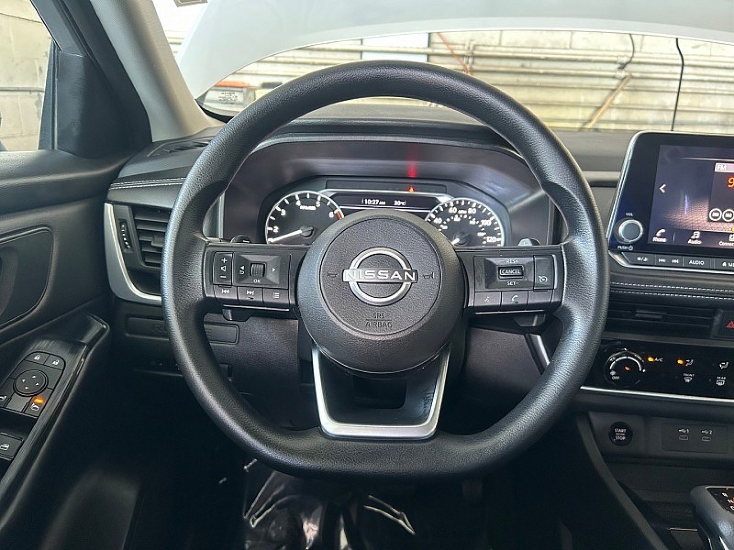 2024 Silver Nissan Rogue (5N1BT3AA0RC) with an 3-Cyl Turbo 1.5 Liter engine, Automatic CVT transmission, located at 412 Auto Vista Drive, Palmdale, 93551, (661) 945-0620, 34.592636, -118.136681- Photo#9
