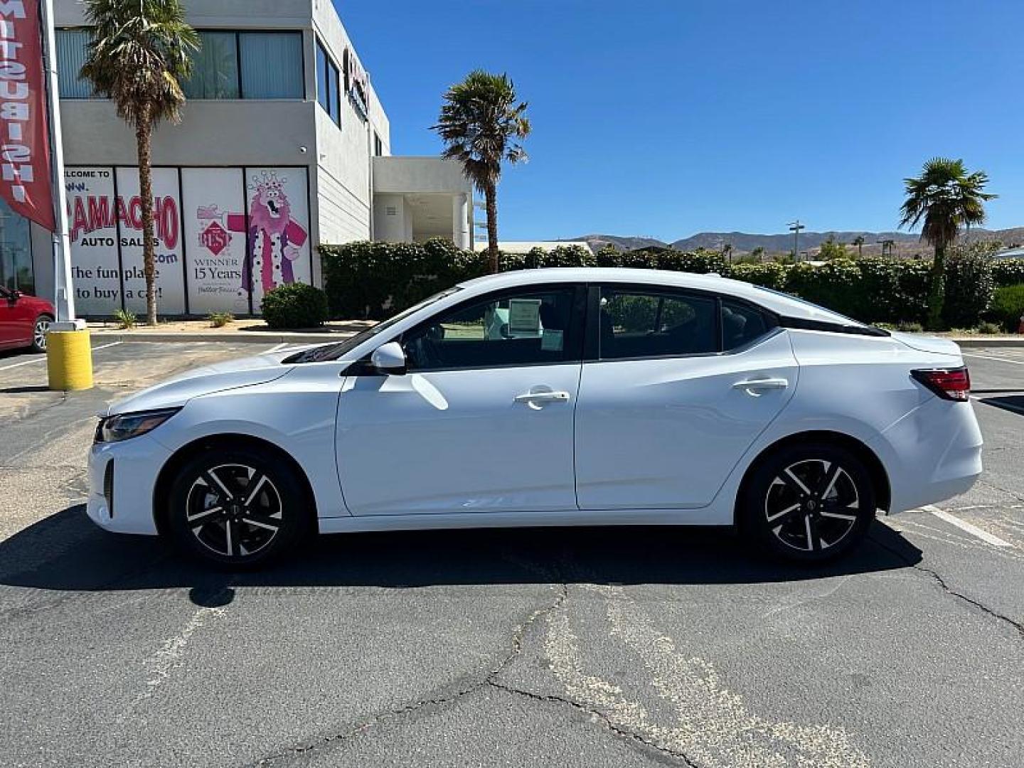 2024 WHITE Nissan Sentra (3N1AB8CV2RY) with an 4-Cyl 2.0 Liter engine, Automatic CVT w/Xtronic transmission, located at 412 Auto Vista Drive, Palmdale, 93551, (661) 945-0620, 34.592636, -118.136681 - Photo#1