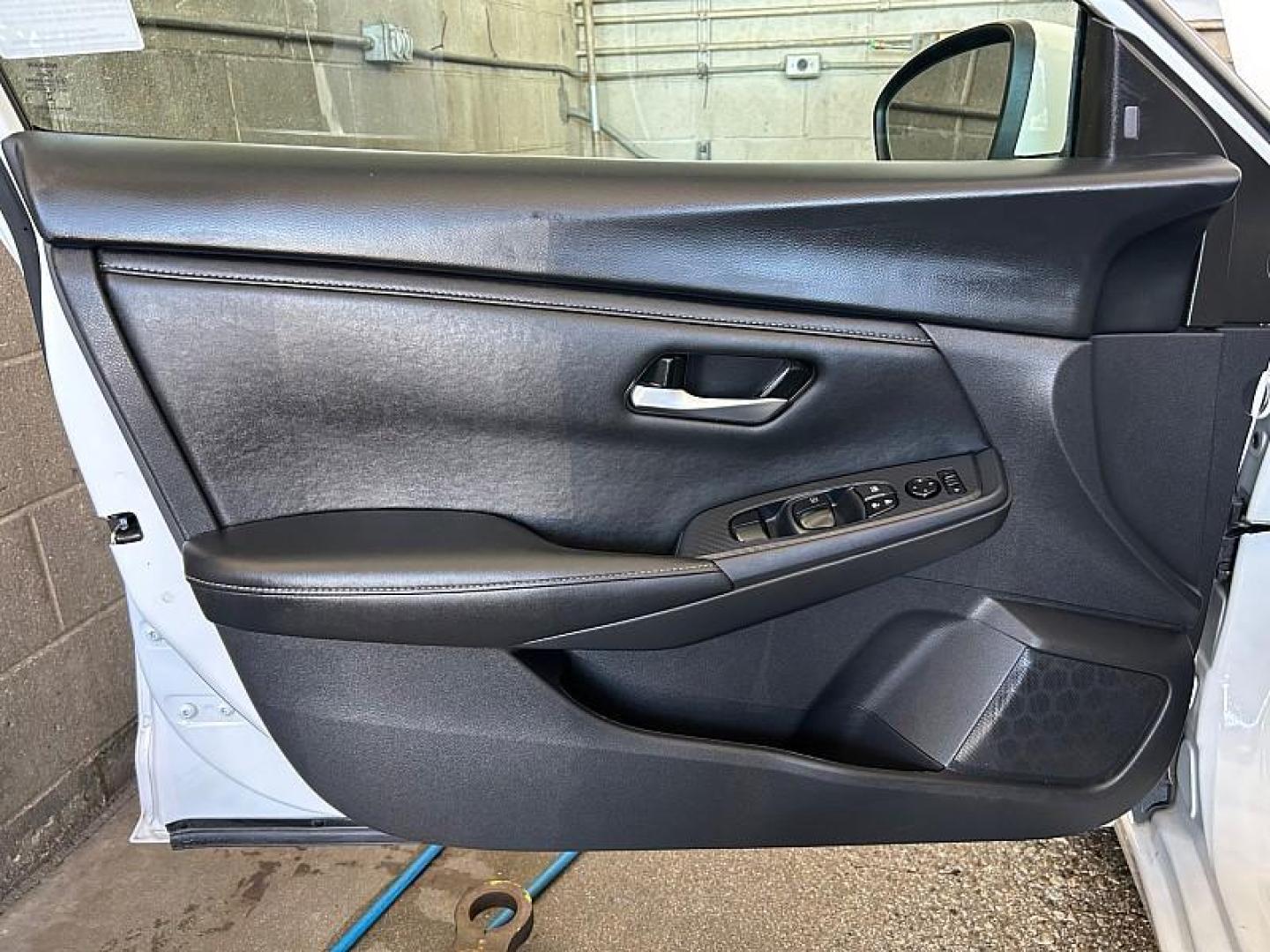 2024 WHITE Nissan Sentra (3N1AB8CV2RY) with an 4-Cyl 2.0 Liter engine, Automatic CVT w/Xtronic transmission, located at 412 Auto Vista Drive, Palmdale, 93551, (661) 945-0620, 34.592636, -118.136681 - Photo#16