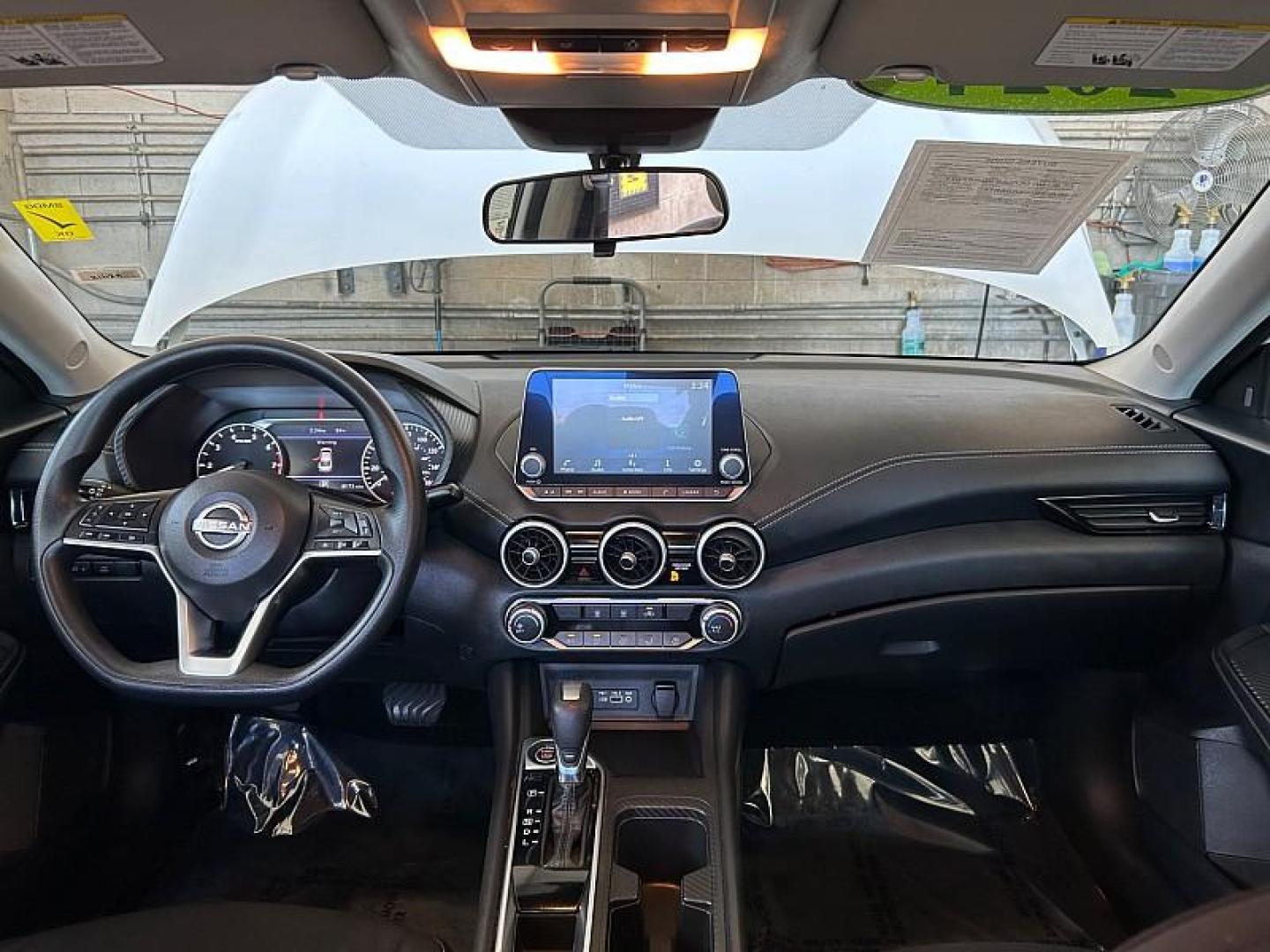 2024 WHITE Nissan Sentra (3N1AB8CV2RY) with an 4-Cyl 2.0 Liter engine, Automatic CVT w/Xtronic transmission, located at 412 Auto Vista Drive, Palmdale, 93551, (661) 945-0620, 34.592636, -118.136681 - Photo#18