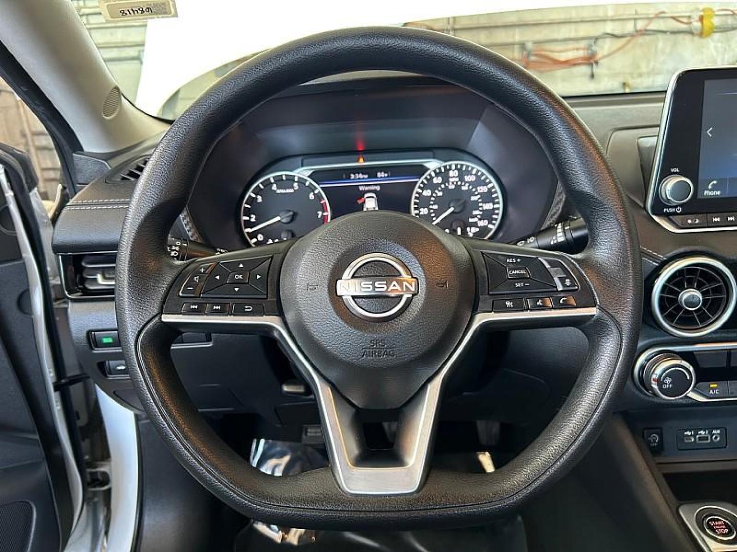 2024 WHITE Nissan Sentra (3N1AB8CV2RY) with an 4-Cyl 2.0 Liter engine, Automatic CVT w/Xtronic transmission, located at 412 Auto Vista Drive, Palmdale, 93551, (661) 945-0620, 34.592636, -118.136681 - Photo#19