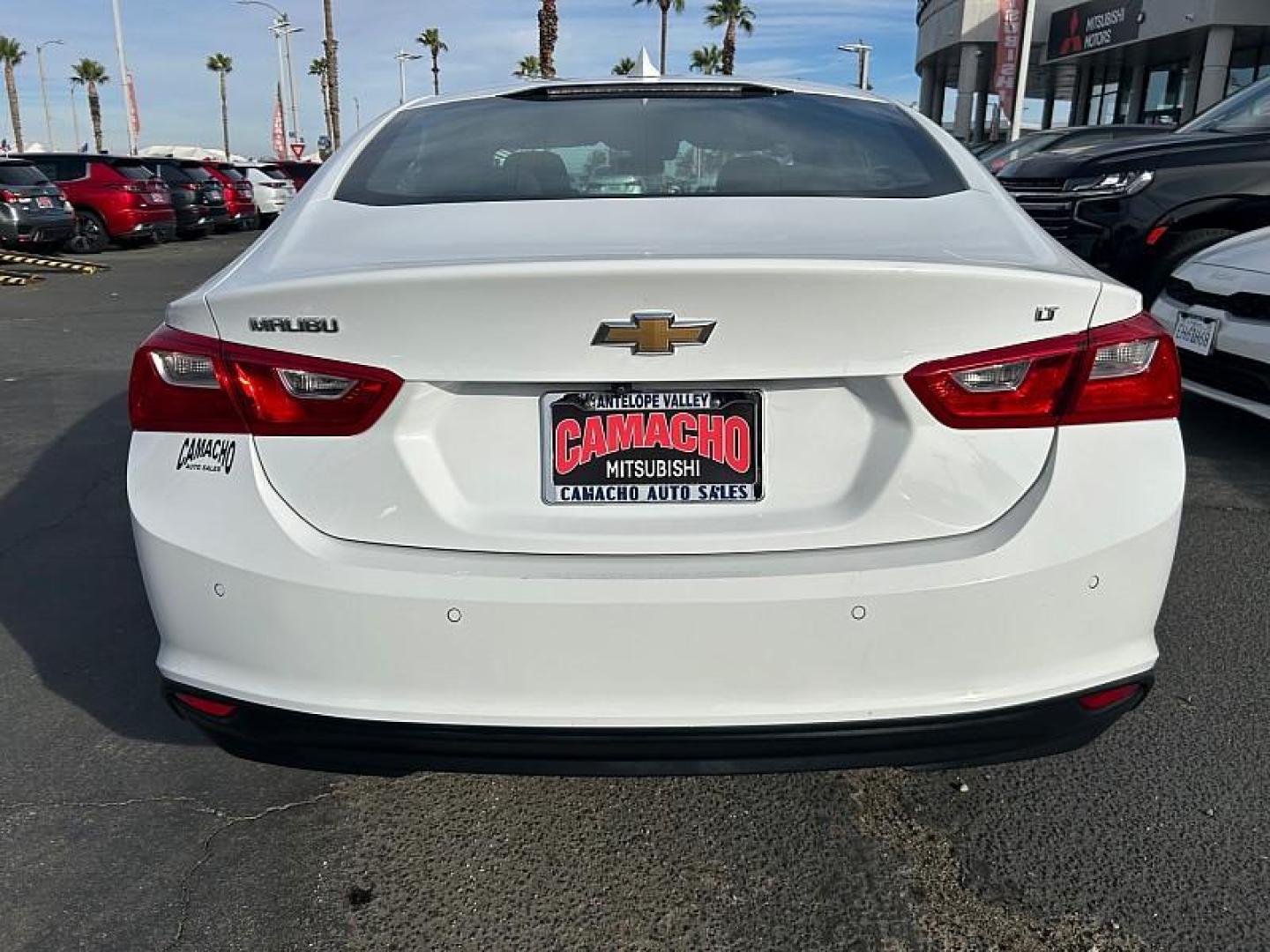 2024 WHITE Nissan Sentra (3N1AB8CVXRY) with an 4-Cyl 2.0 Liter engine, Automatic CVT w/Xtronic transmission, located at 412 Auto Vista Drive, Palmdale, 93551, (661) 945-0620, 34.592636, -118.136681- Photo#9