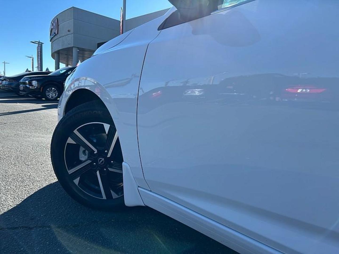 2024 WHITE Nissan Sentra (3N1AB8CVXRY) with an 4-Cyl 2.0 Liter engine, Automatic CVT w/Xtronic transmission, located at 412 Auto Vista Drive, Palmdale, 93551, (661) 945-0620, 34.592636, -118.136681- Photo#38