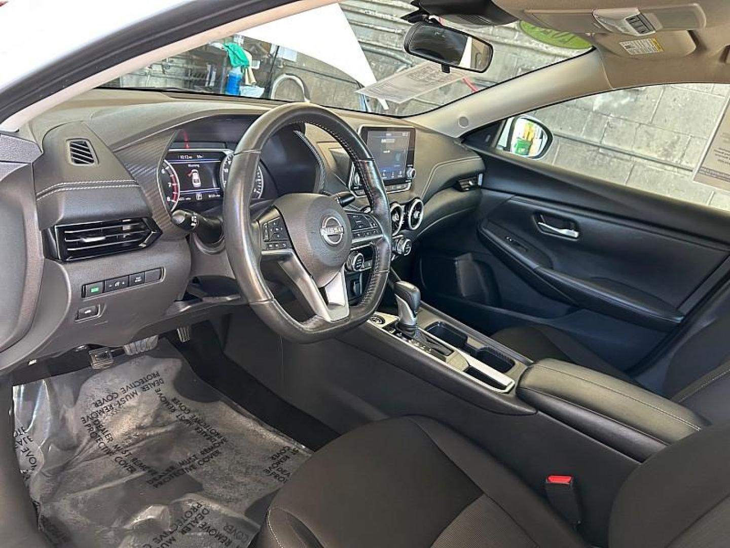 2024 WHITE Nissan Sentra (3N1AB8CVXRY) with an 4-Cyl 2.0 Liter engine, Automatic CVT w/Xtronic transmission, located at 412 Auto Vista Drive, Palmdale, 93551, (661) 945-0620, 34.592636, -118.136681- Photo#53