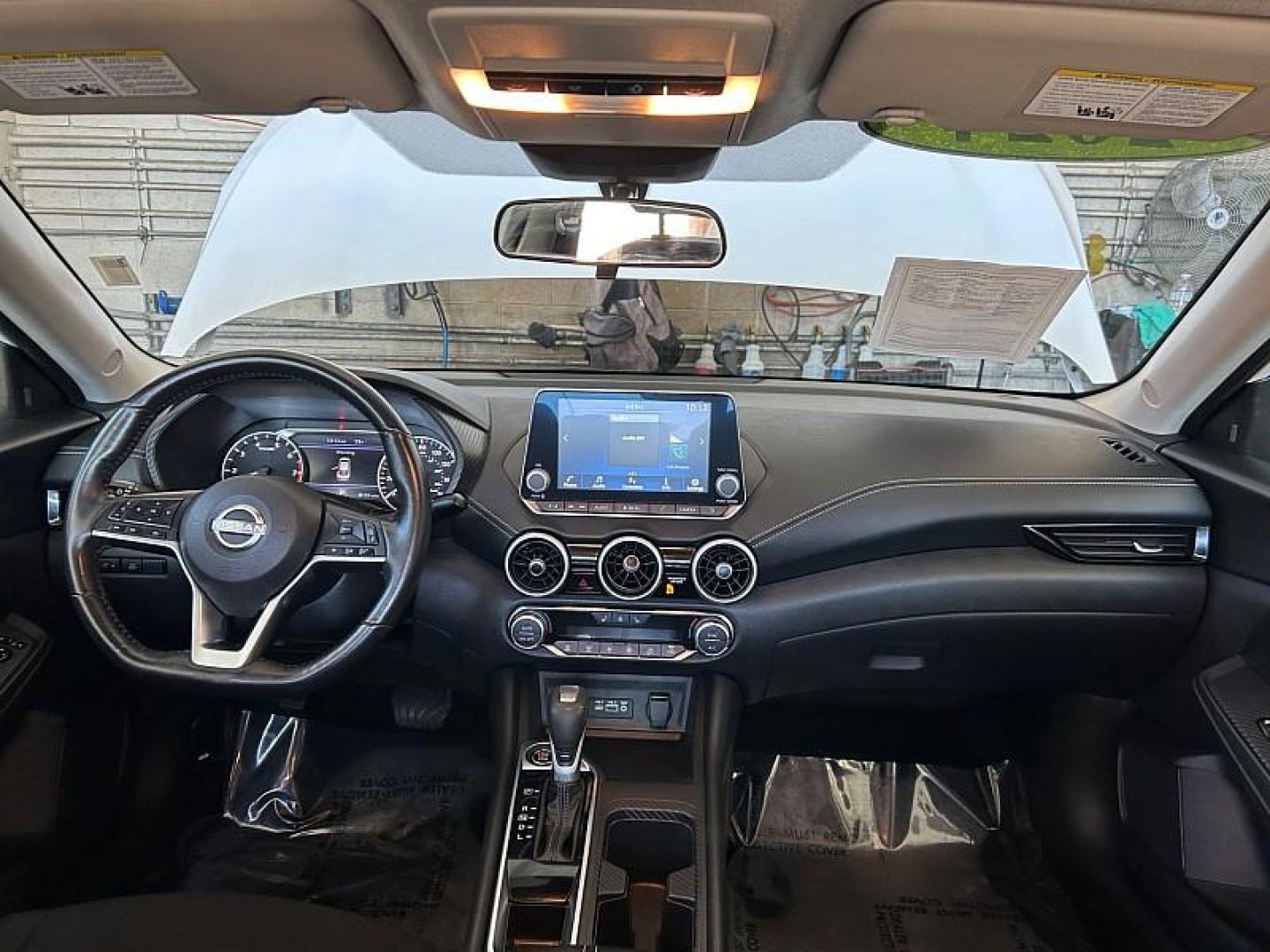 2024 WHITE Nissan Sentra (3N1AB8CVXRY) with an 4-Cyl 2.0 Liter engine, Automatic CVT w/Xtronic transmission, located at 412 Auto Vista Drive, Palmdale, 93551, (661) 945-0620, 34.592636, -118.136681- Photo#56