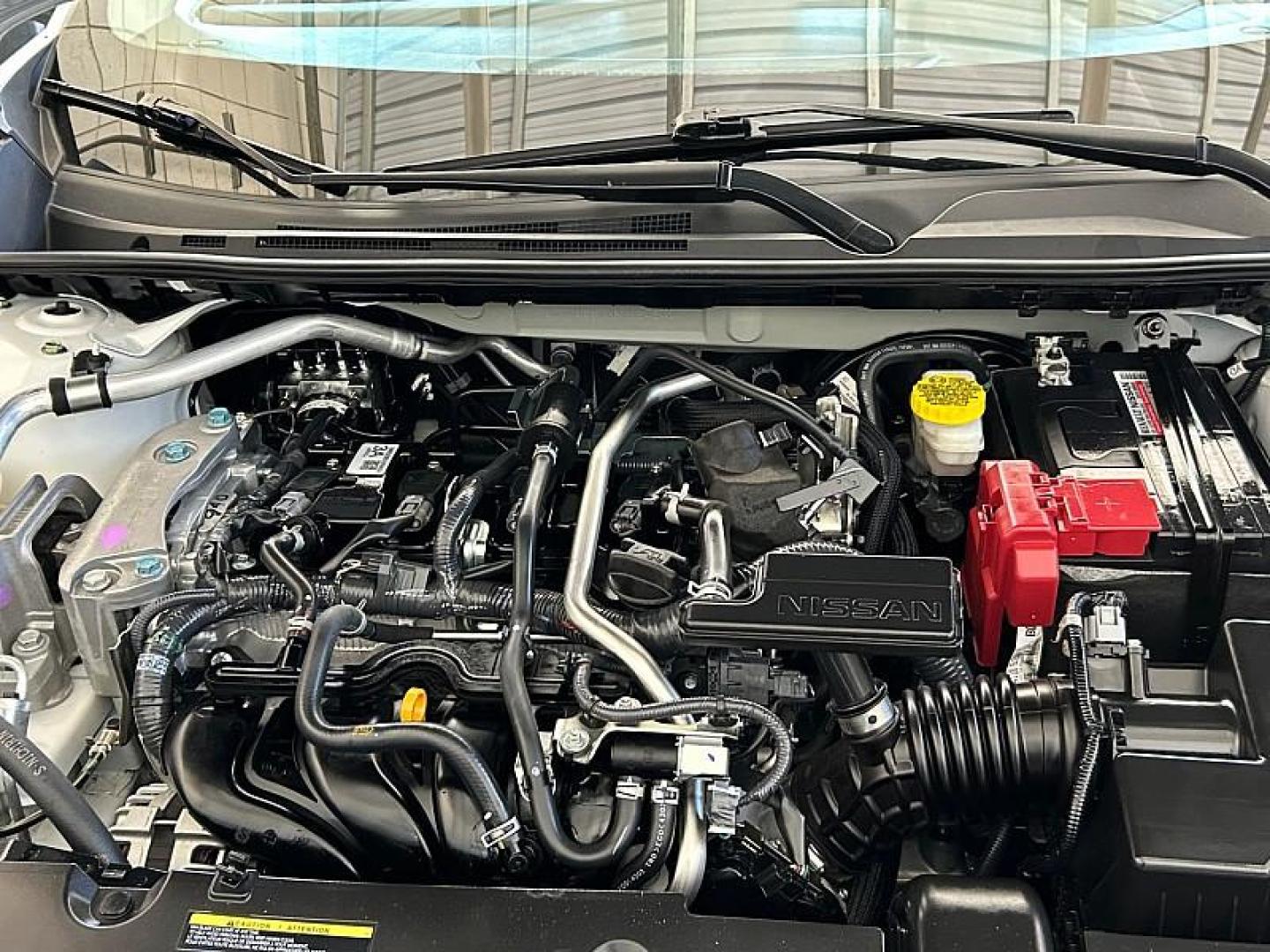 2024 WHITE Nissan Sentra (3N1AB8CVXRY) with an 4-Cyl 2.0 Liter engine, Automatic CVT w/Xtronic transmission, located at 412 Auto Vista Drive, Palmdale, 93551, (661) 945-0620, 34.592636, -118.136681- Photo#90