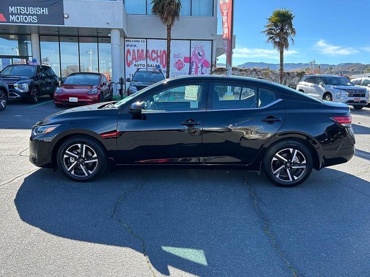 2024 BLACK Nissan Sentra (3N1AB8CV6RY) with an 4-Cyl 2.0 Liter engine, Automatic CVT w/Xtronic transmission, located at 412 Auto Vista Drive, Palmdale, 93551, (661) 945-0620, 34.592636, -118.136681 - Photo#5