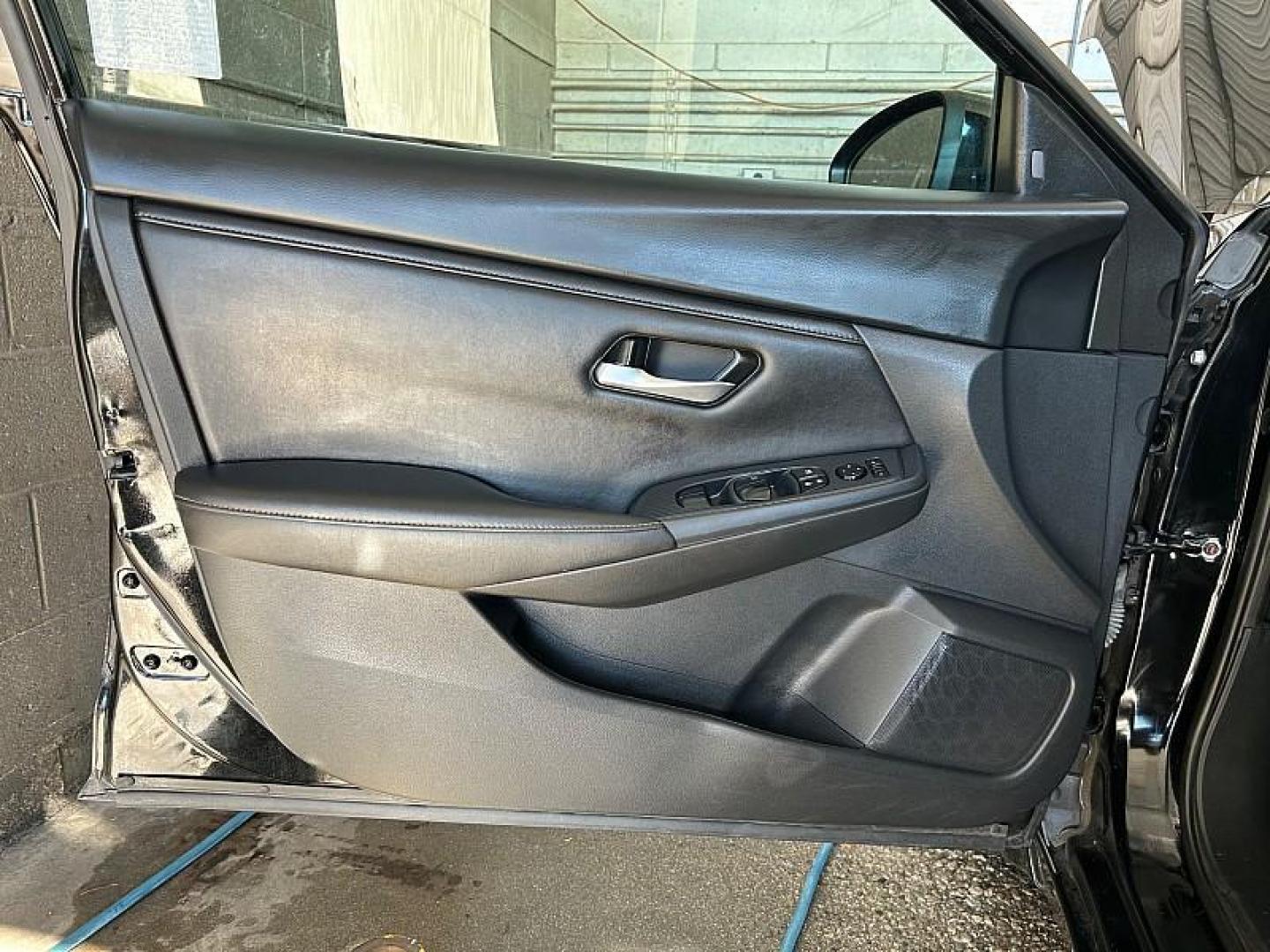 2024 BLACK Nissan Sentra (3N1AB8CV6RY) with an 4-Cyl 2.0 Liter engine, Automatic CVT w/Xtronic transmission, located at 412 Auto Vista Drive, Palmdale, 93551, (661) 945-0620, 34.592636, -118.136681 - Photo#16