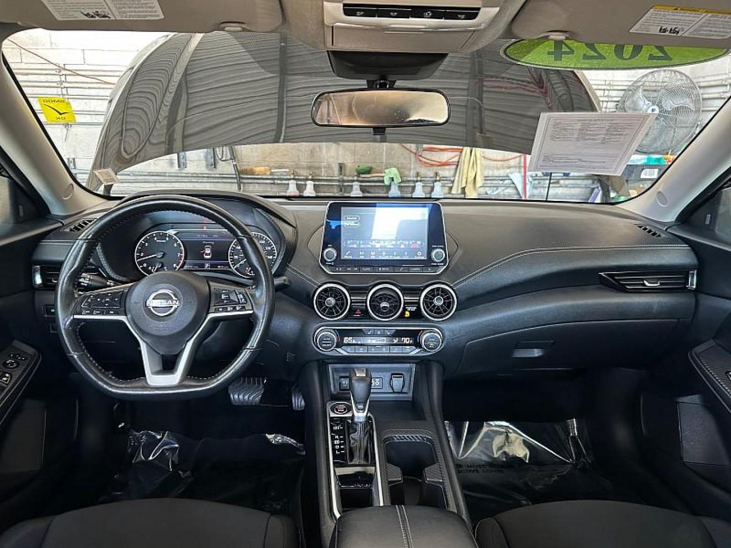 2024 BLACK Nissan Sentra (3N1AB8CV6RY) with an 4-Cyl 2.0 Liter engine, Automatic CVT w/Xtronic transmission, located at 412 Auto Vista Drive, Palmdale, 93551, (661) 945-0620, 34.592636, -118.136681 - Photo#20