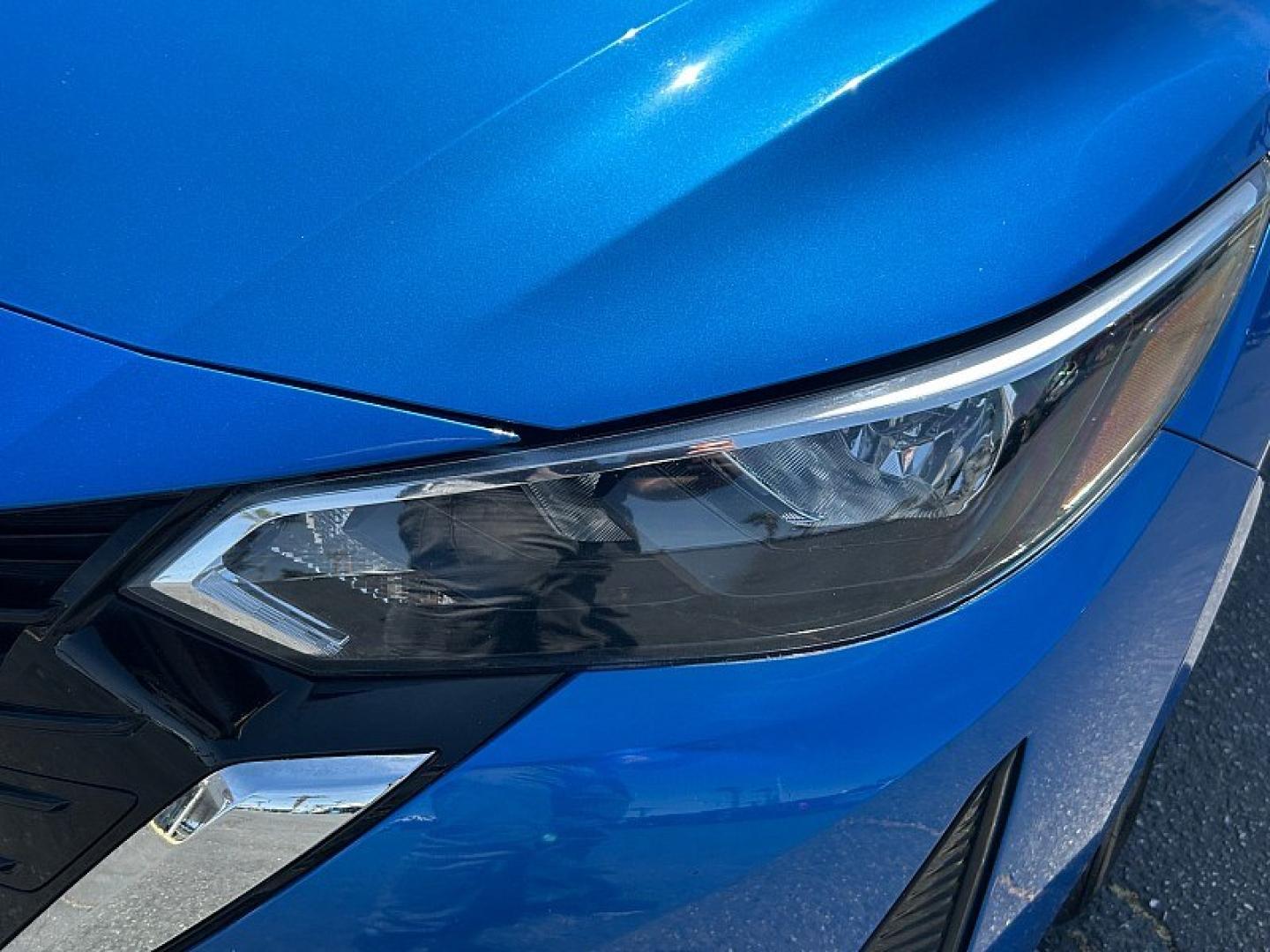 2024 BLUE Nissan Sentra (3N1AB8CVXRY) with an 4-Cyl 2.0 Liter engine, Automatic CVT w/Xtronic transmission, located at 412 Auto Vista Drive, Palmdale, 93551, (661) 945-0620, 34.592636, -118.136681- Photo#9