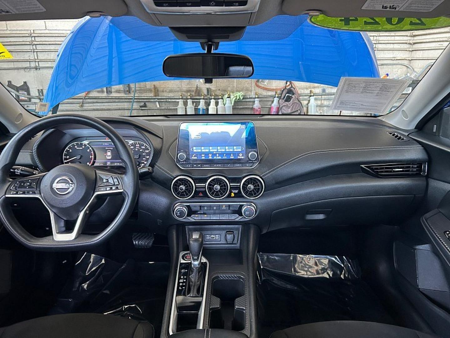 2024 BLUE Nissan Sentra (3N1AB8CVXRY) with an 4-Cyl 2.0 Liter engine, Automatic CVT w/Xtronic transmission, located at 412 Auto Vista Drive, Palmdale, 93551, (661) 945-0620, 34.592636, -118.136681- Photo#19