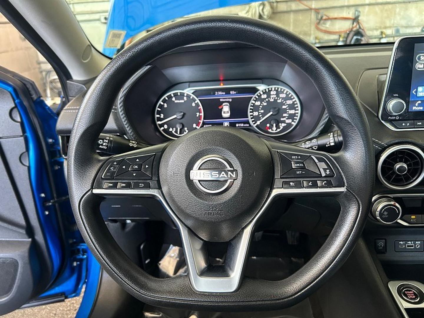 2024 BLUE Nissan Sentra (3N1AB8CVXRY) with an 4-Cyl 2.0 Liter engine, Automatic CVT w/Xtronic transmission, located at 412 Auto Vista Drive, Palmdale, 93551, (661) 945-0620, 34.592636, -118.136681- Photo#20