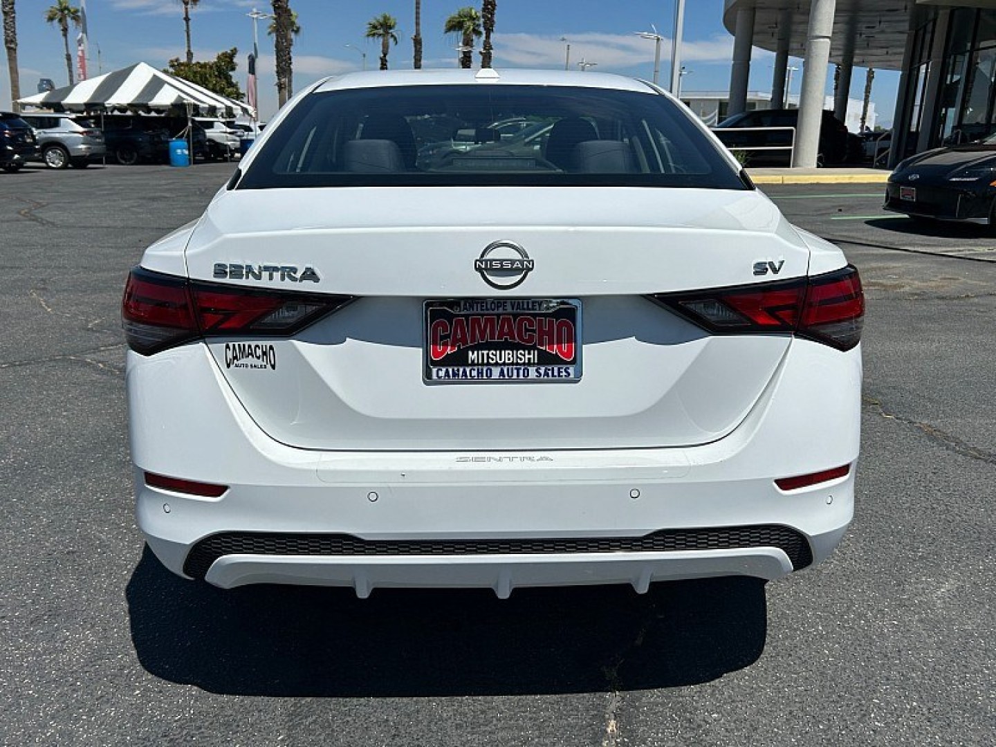 2024 White Nissan Sentra (3N1AB8CV2RY) with an 4-Cyl 2.0 Liter engine, Automatic CVT w/Xtronic transmission, located at 412 Auto Vista Drive, Palmdale, 93551, (661) 945-0620, 34.592636, -118.136681- Photo#1