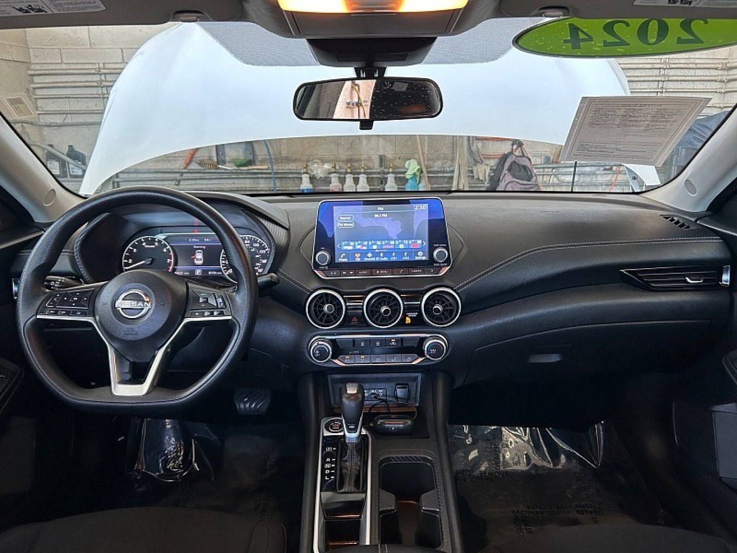 2024 White Nissan Sentra (3N1AB8CV2RY) with an 4-Cyl 2.0 Liter engine, Automatic CVT w/Xtronic transmission, located at 412 Auto Vista Drive, Palmdale, 93551, (661) 945-0620, 34.592636, -118.136681- Photo#22