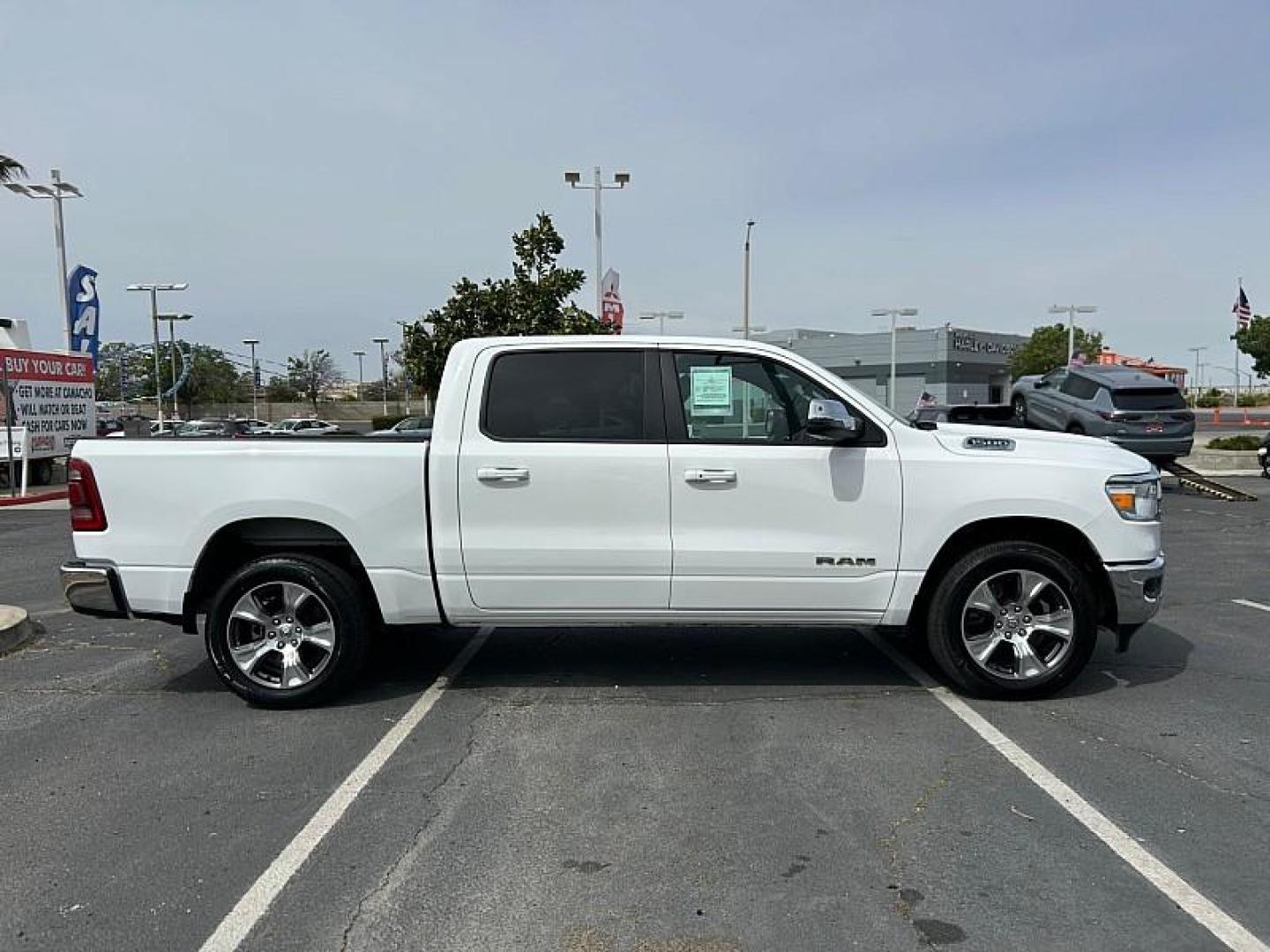 2024 WHITE Ram 1500 2WD (1C6RREJT7RN) with an 8-Cyl 5.7 Liter engine, Automatic 8-Spd transmission, located at 412 Auto Vista Drive, Palmdale, 93551, (661) 945-0620, 34.592636, -118.136681 - Photo#11