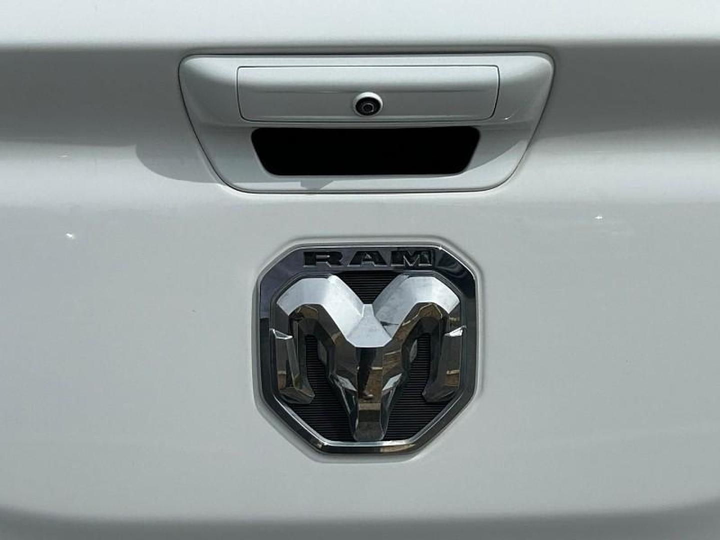 2024 WHITE Ram 1500 2WD (1C6RREJT7RN) with an 8-Cyl 5.7 Liter engine, Automatic 8-Spd transmission, located at 412 Auto Vista Drive, Palmdale, 93551, (661) 945-0620, 34.592636, -118.136681 - Photo#13