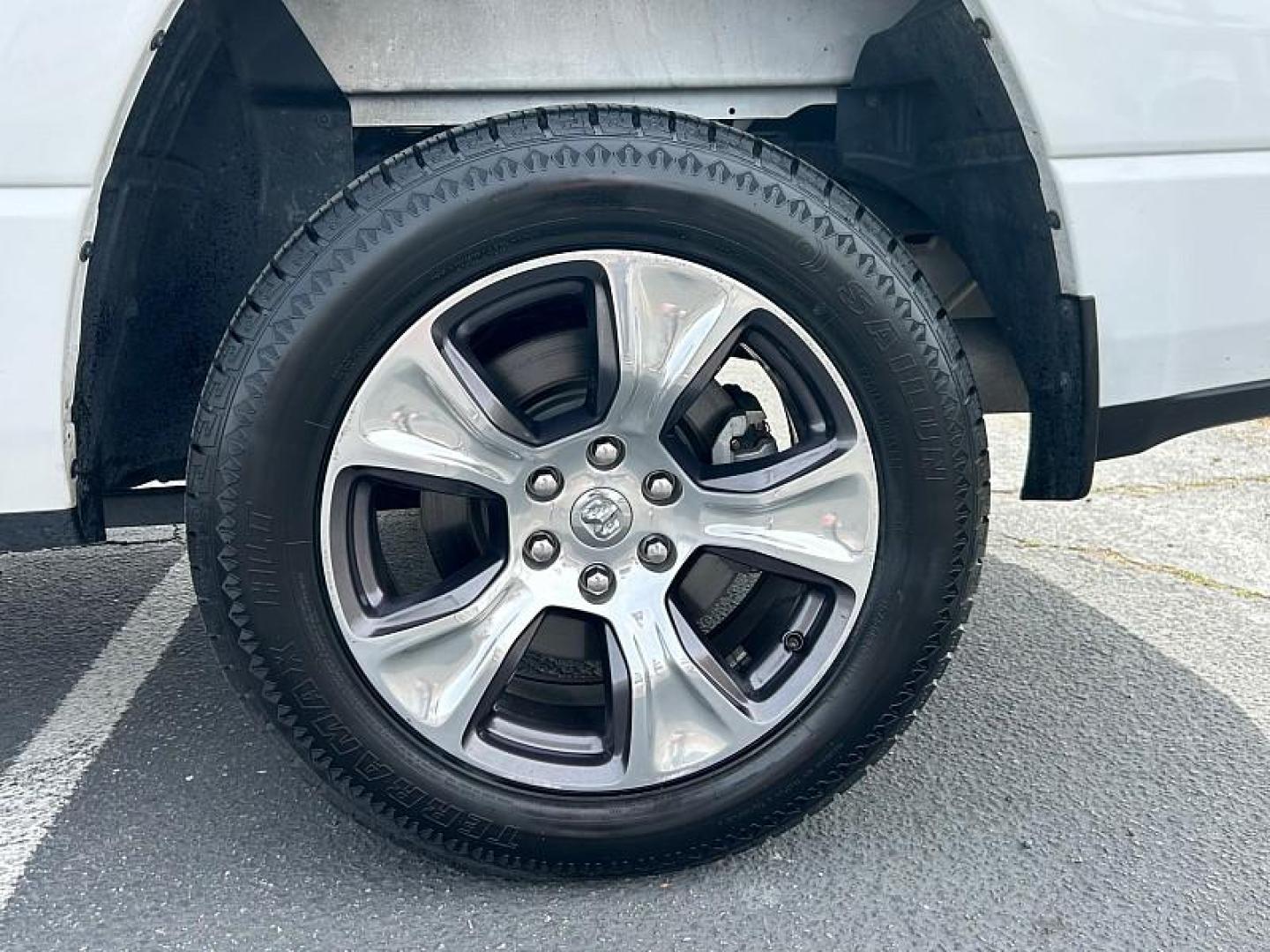 2024 WHITE Ram 1500 2WD (1C6RREJT7RN) with an 8-Cyl 5.7 Liter engine, Automatic 8-Spd transmission, located at 412 Auto Vista Drive, Palmdale, 93551, (661) 945-0620, 34.592636, -118.136681 - Photo#14