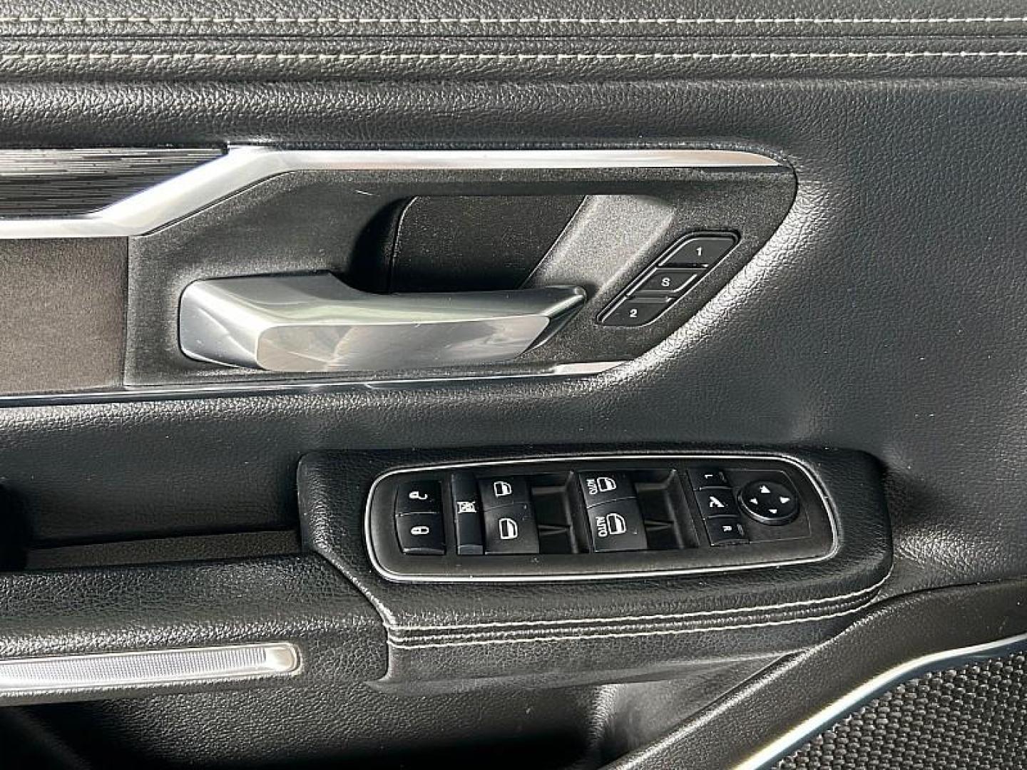 2024 WHITE Ram 1500 2WD (1C6RREJT7RN) with an 8-Cyl 5.7 Liter engine, Automatic 8-Spd transmission, located at 412 Auto Vista Drive, Palmdale, 93551, (661) 945-0620, 34.592636, -118.136681 - Photo#32