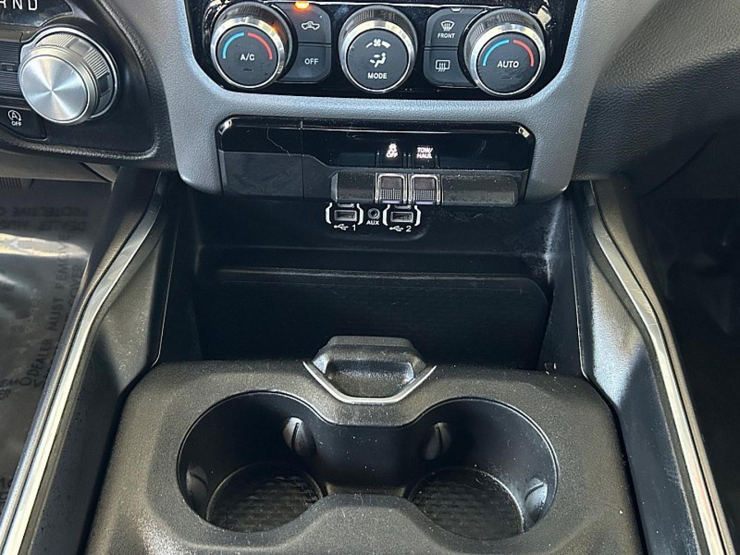 2024 White Ram 1500 2WD (1C6RREJT9RN) , Automatic 8-Spd transmission, located at 412 Auto Vista Drive, Palmdale, 93551, (661) 945-0620, 34.592636, -118.136681- Photo#17