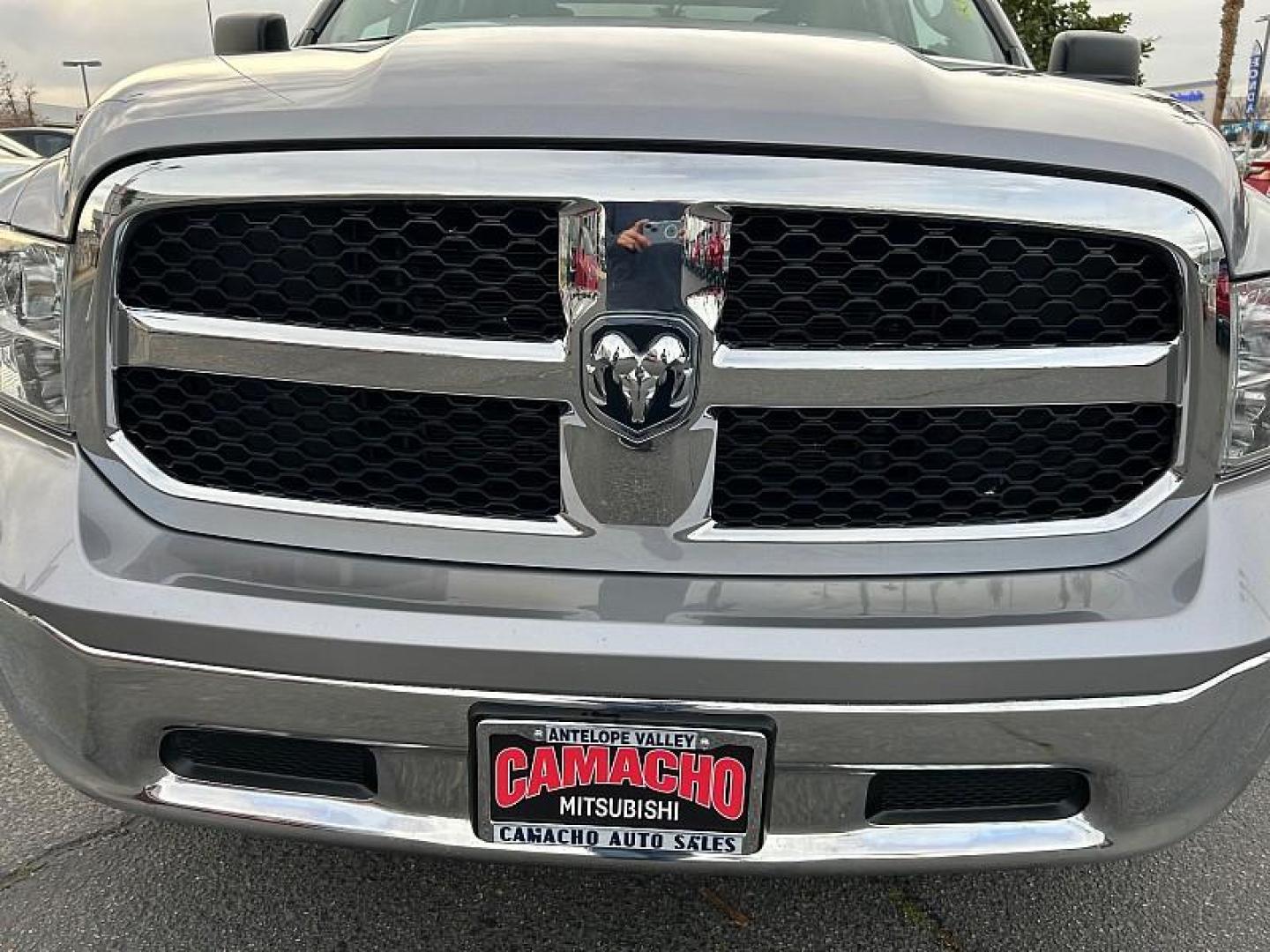 2024 SILVER Ram 1500 Classic 2WD (1C6RR6GG8RS) with an 6-Cyl 3.6 Liter engine, Automatic 8-Spd transmission, located at 412 Auto Vista Drive, Palmdale, 93551, (661) 945-0620, 34.592636, -118.136681 - Photo#9