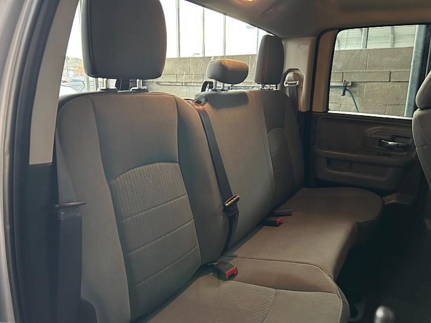 2024 SILVER Ram 1500 Classic 2WD (1C6RR6GG8RS) with an 6-Cyl 3.6 Liter engine, Automatic 8-Spd transmission, located at 412 Auto Vista Drive, Palmdale, 93551, (661) 945-0620, 34.592636, -118.136681 - Photo#28