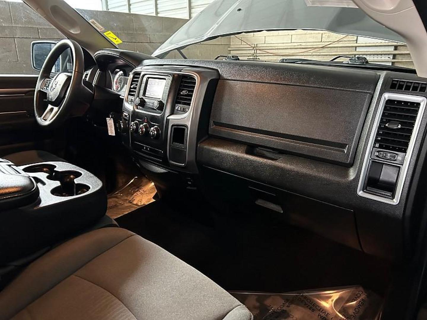 2024 SILVER Ram 1500 Classic 2WD (1C6RR6GG8RS) with an 6-Cyl 3.6 Liter engine, Automatic 8-Spd transmission, located at 412 Auto Vista Drive, Palmdale, 93551, (661) 945-0620, 34.592636, -118.136681 - Photo#29