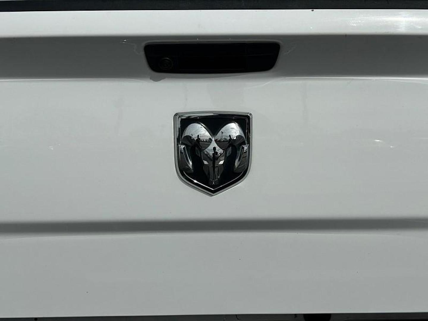 2024 WHITE Ram 1500 Classic 2WD (1C6RR6GGXRS) with an 6-Cyl 3.6 Liter engine, Automatic 8-Spd transmission, located at 412 Auto Vista Drive, Palmdale, 93551, (661) 945-0620, 34.592636, -118.136681 - Photo#14