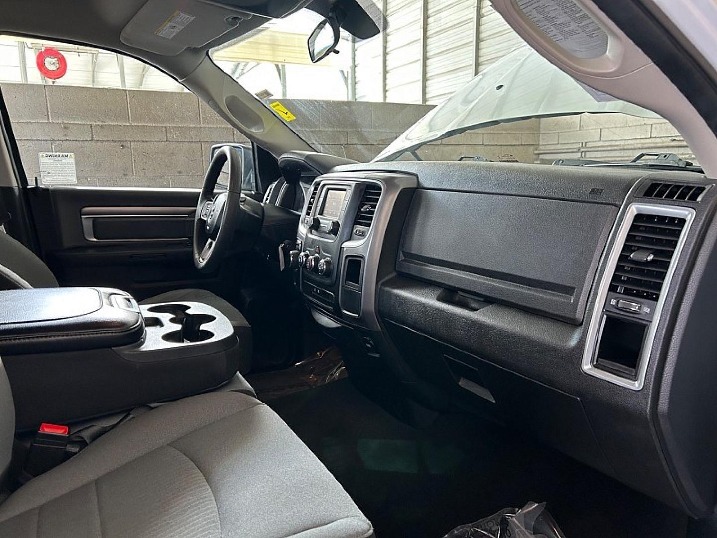 2024 WHITE Ram 1500 Classic 2WD (1C6RR6GG2RS) with an 6-Cyl 3.6 Liter engine, Automatic 8-Spd transmission, located at 412 Auto Vista Drive, Palmdale, 93551, (661) 945-0620, 34.592636, -118.136681- Photo#20