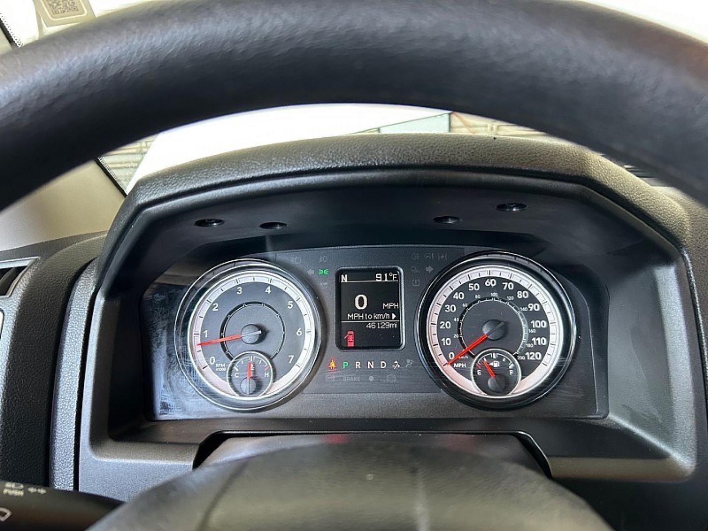 2024 WHITE Ram 1500 Classic 2WD (1C6RR6GG5RS) with an 6-Cyl 3.6 Liter engine, Automatic 8-Spd transmission, located at 412 Auto Vista Drive, Palmdale, 93551, (661) 945-0620, 34.592636, -118.136681- Photo#18