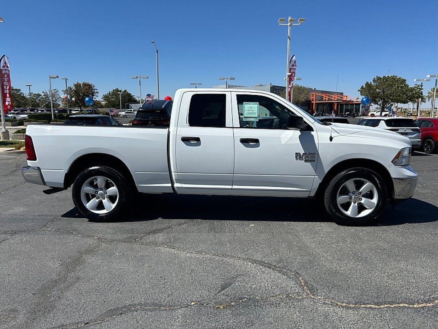 2024 White Ram 1500 Classic 2WD (1C6RR6GG5RS) , Automatic 8-Spd transmission, located at 412 Auto Vista Drive, Palmdale, 93551, (661) 945-0620, 34.592636, -118.136681- Photo#3
