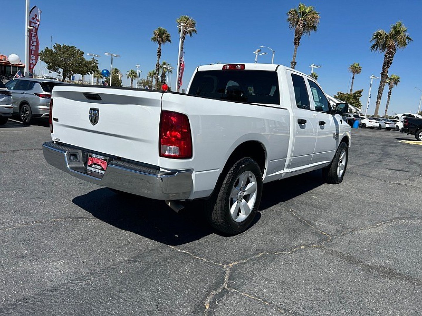 2024 White Ram 1500 Classic 2WD (1C6RR6GG5RS) , Automatic 8-Spd transmission, located at 412 Auto Vista Drive, Palmdale, 93551, (661) 945-0620, 34.592636, -118.136681- Photo#4
