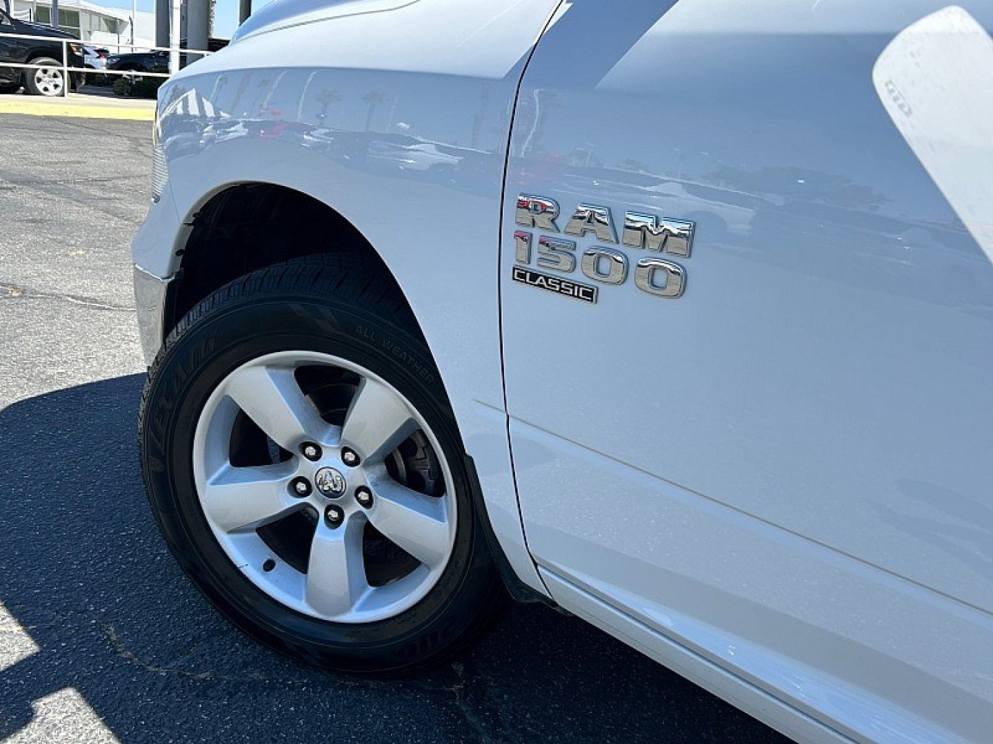 2024 White Ram 1500 Classic 2WD (1C6RR6GG5RS) , Automatic 8-Spd transmission, located at 412 Auto Vista Drive, Palmdale, 93551, (661) 945-0620, 34.592636, -118.136681- Photo#14