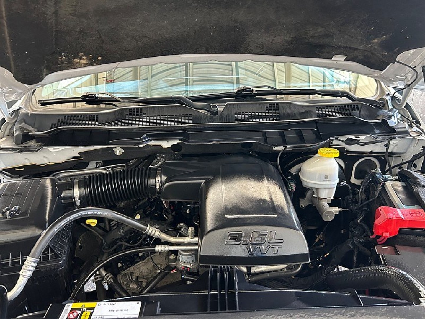 2024 White Ram 1500 Classic 2WD (1C6RR6GG5RS) , Automatic 8-Spd transmission, located at 412 Auto Vista Drive, Palmdale, 93551, (661) 945-0620, 34.592636, -118.136681- Photo#26