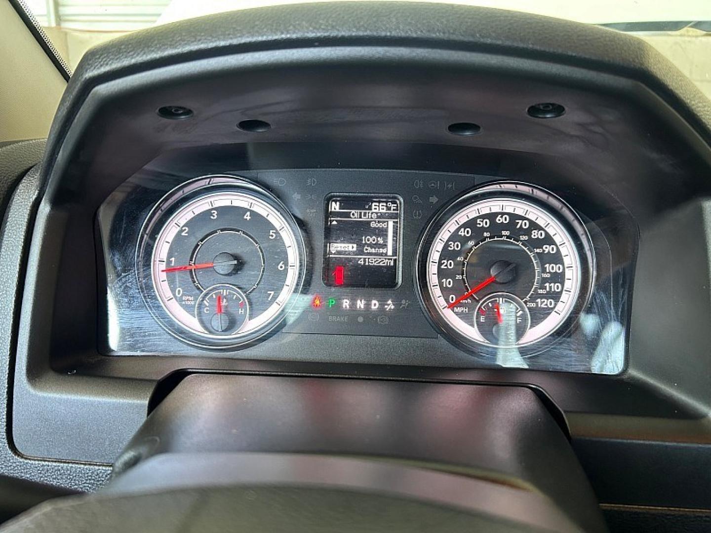 2024 WHITE Ram 1500 Classic 4WD (1C6RR7GG5RS) with an 6-Cyl 3.6 Liter engine, Automatic 8-Spd transmission, located at 412 Auto Vista Drive, Palmdale, 93551, (661) 945-0620, 34.592636, -118.136681 - Photo#10