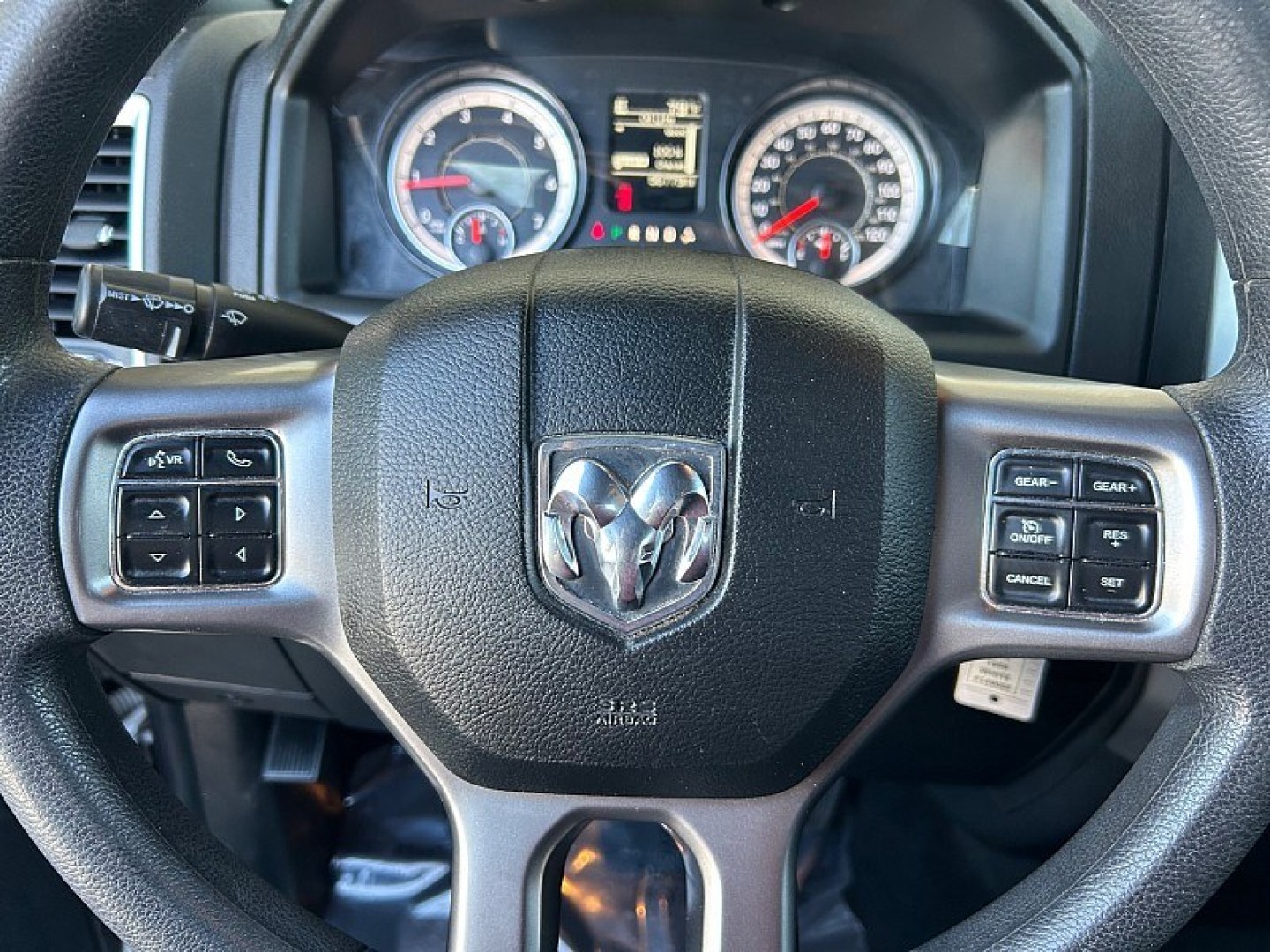 2024 White /Black Ram 1500 Classic 4WD (1C6RR7LG3RS) , Automatic 8-Spd transmission, located at 412 Auto Vista Drive, Palmdale, 93551, (661) 945-0620, 34.592636, -118.136681 - WARLOCK PACKAGE and bull; CREW CAB 4X4 and bull; 20-INCH BLACK WHEELS and bull; BACKUP CAMERAGet bold styling and everyday versatility in this 2024 Ram 1500 Classic Warlock Crew Cab 4x4 with 56,770 miles. Finished in Bright White Clearcoat with a black cloth interior, this truck stands out with 2- Photo#28