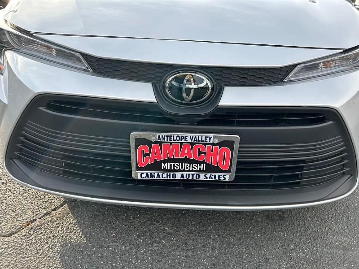 2024 SILVER Toyota Corolla (5YFB4MDE0RP) with an 4-Cyl Hybrid 1.8 Liter engine, Automatic CVT transmission, located at 412 Auto Vista Drive, Palmdale, 93551, (661) 945-0620, 34.592636, -118.136681 - Photo#2