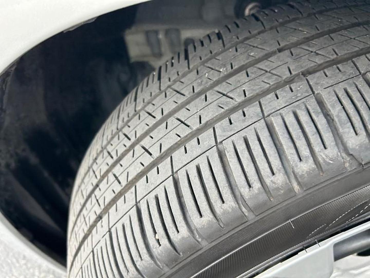 2024 SILVER Toyota Corolla (5YFB4MDE0RP) with an 4-Cyl Hybrid 1.8 Liter engine, Automatic CVT transmission, located at 412 Auto Vista Drive, Palmdale, 93551, (661) 945-0620, 34.592636, -118.136681 - Photo#15