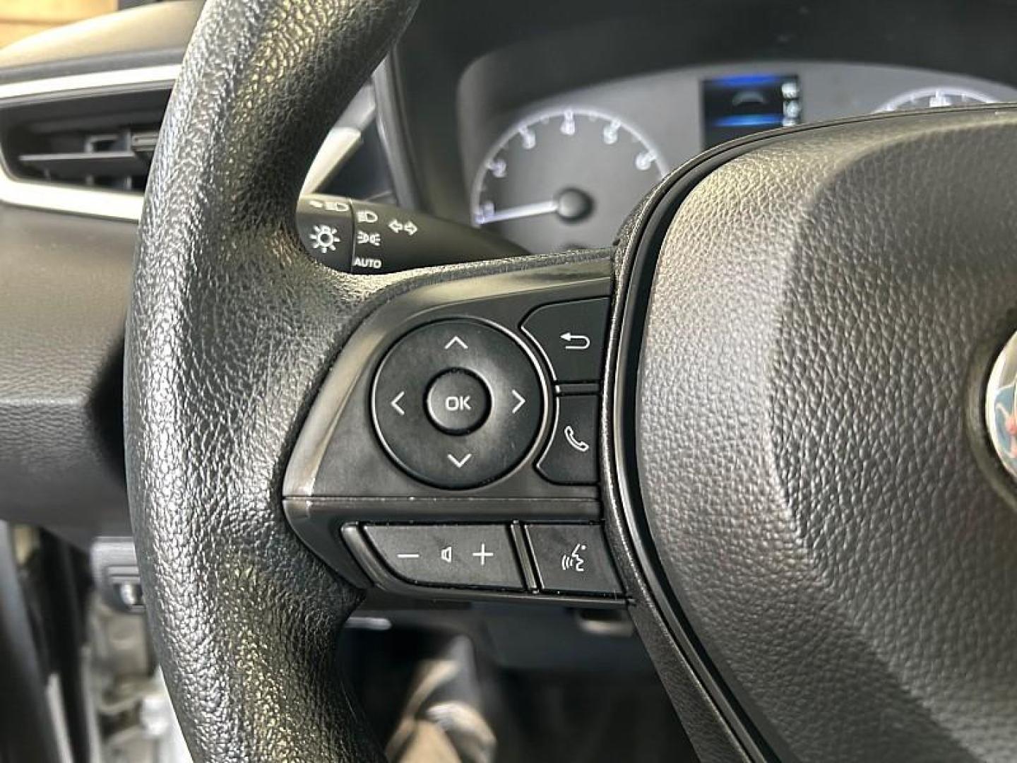 2024 SILVER Toyota Corolla (5YFB4MDE0RP) with an 4-Cyl Hybrid 1.8 Liter engine, Automatic CVT transmission, located at 412 Auto Vista Drive, Palmdale, 93551, (661) 945-0620, 34.592636, -118.136681 - Photo#19