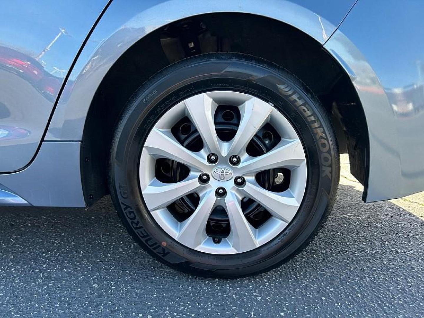 2024 GRAY Toyota Corolla (5YFB4MDEXRP) with an 4-Cyl 2.0 Liter engine, Automatic transmission, located at 412 Auto Vista Drive, Palmdale, 93551, (661) 945-0620, 34.592636, -118.136681 - Photo#9