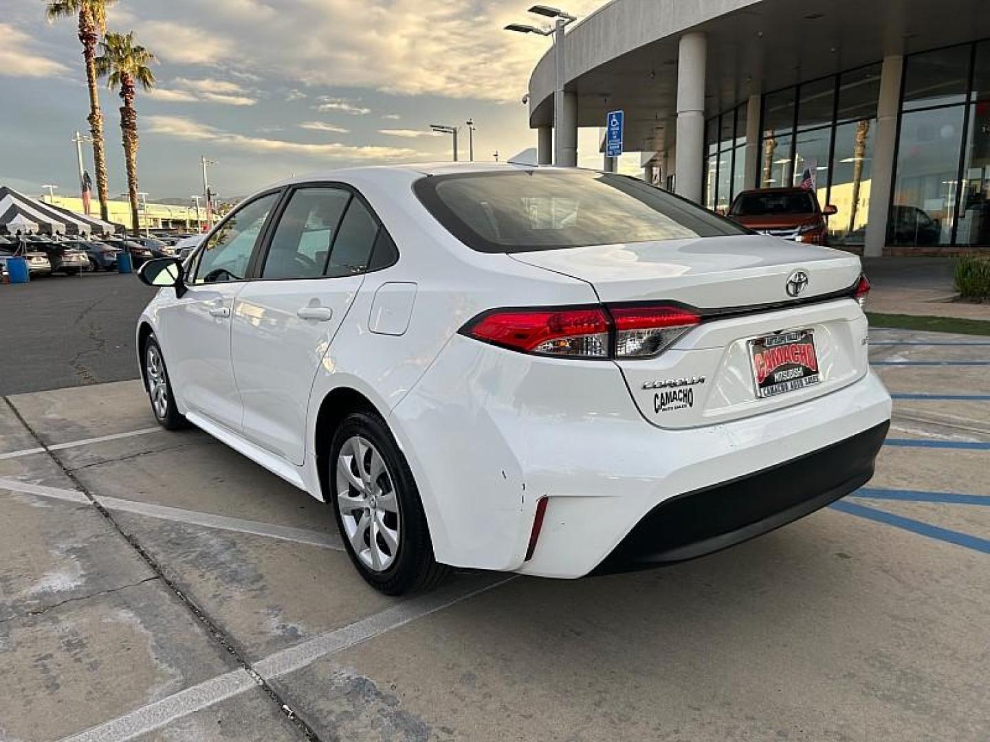 2024 WHITE Toyota Corolla (5YFB4MDEXRP) with an 4-Cyl Hybrid 1.8 Liter engine, Automatic CVT transmission, located at 412 Auto Vista Drive, Palmdale, 93551, (661) 945-0620, 34.592636, -118.136681 - Photo#3