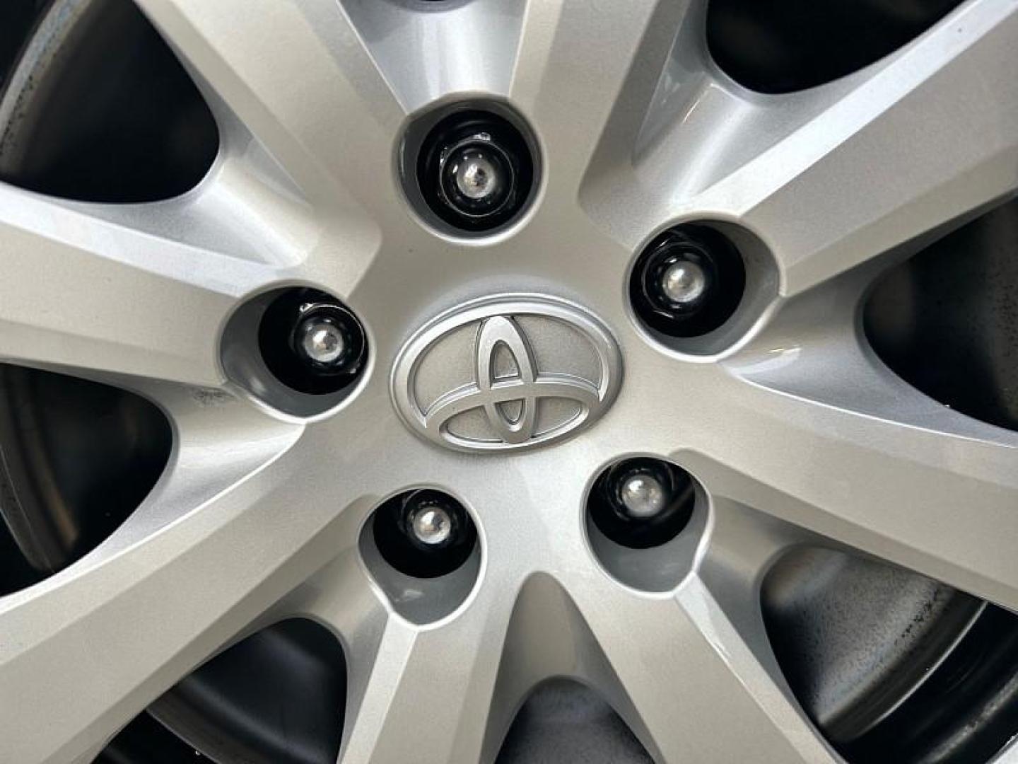 2024 WHITE Toyota Corolla (5YFB4MDEXRP) with an 4-Cyl Hybrid 1.8 Liter engine, Automatic CVT transmission, located at 412 Auto Vista Drive, Palmdale, 93551, (661) 945-0620, 34.592636, -118.136681 - Photo#7