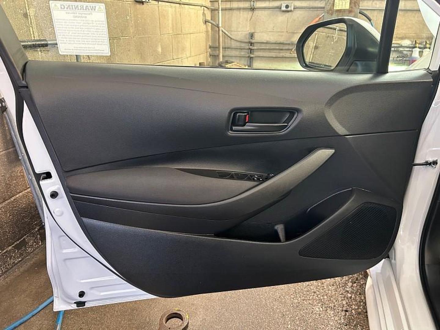 2024 WHITE Toyota Corolla (5YFB4MDEXRP) with an 4-Cyl Hybrid 1.8 Liter engine, Automatic CVT transmission, located at 412 Auto Vista Drive, Palmdale, 93551, (661) 945-0620, 34.592636, -118.136681 - Photo#15